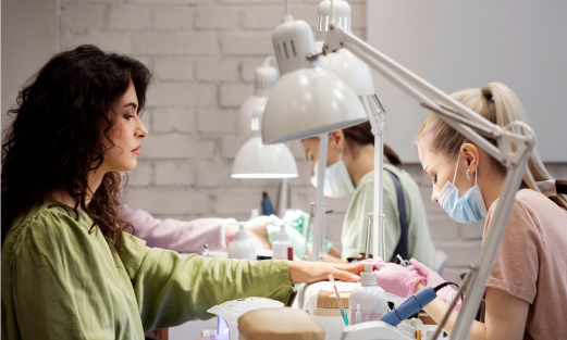 Tırnak ve Makyaj Stüdyoları